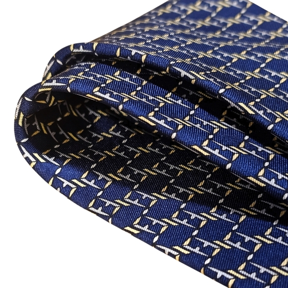 FENDI TIE - Picture 4 of 15